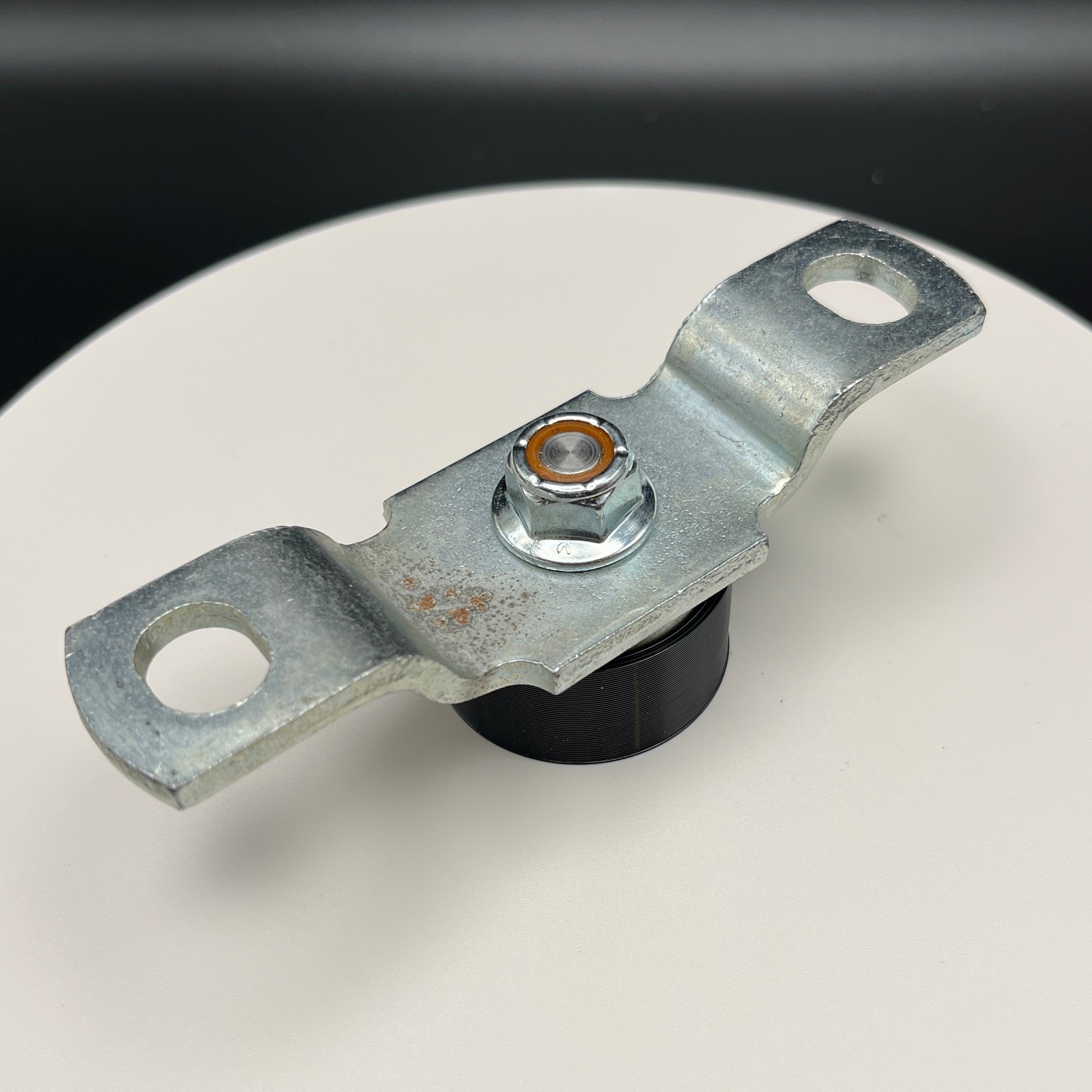 1958 - 1966 Chevrolet & GMC Bearing Driven Fleetside Tailgate Trunnion Bushings (Pair)